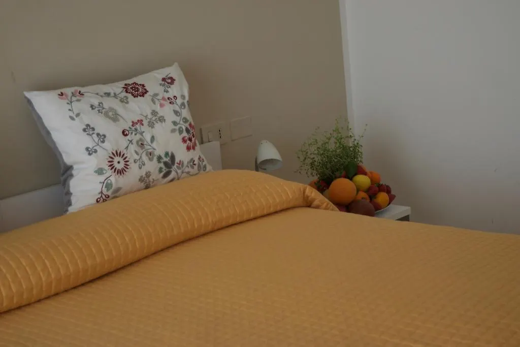 Affittacamere Eden Beach By Mario Hotel Follonica