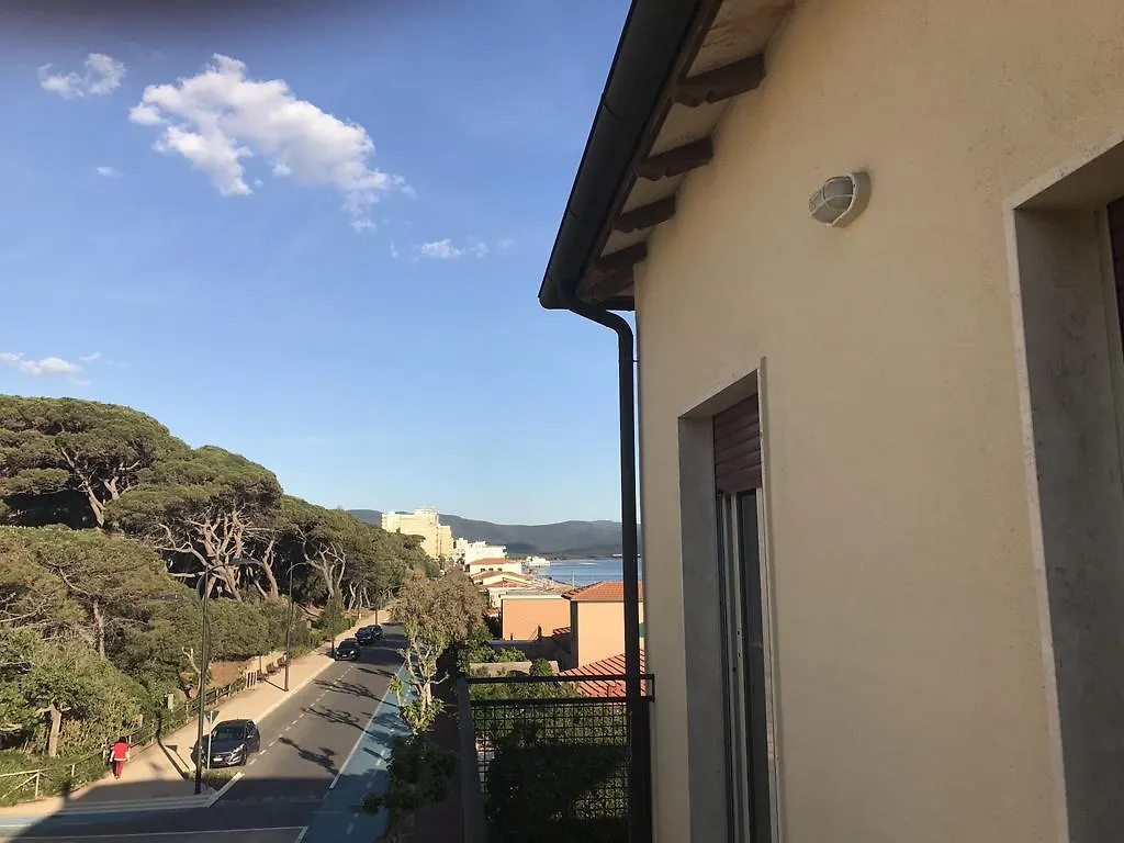 Eden Beach By Mario Hotel Follonica Affittacamere