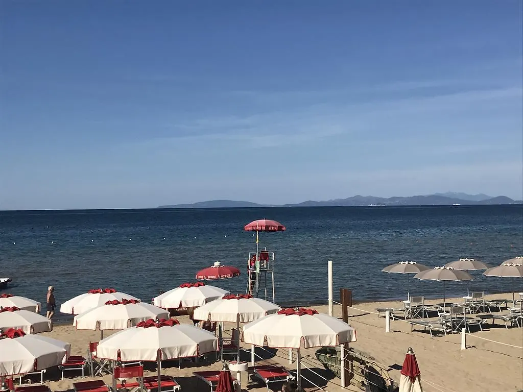 Affittacamere Eden Beach By Mario Hotel Follonica